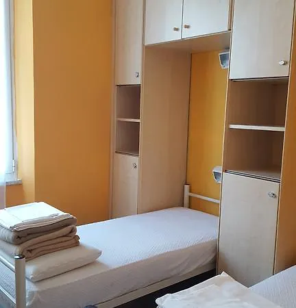 Ostello Porto Venere Hostel *
